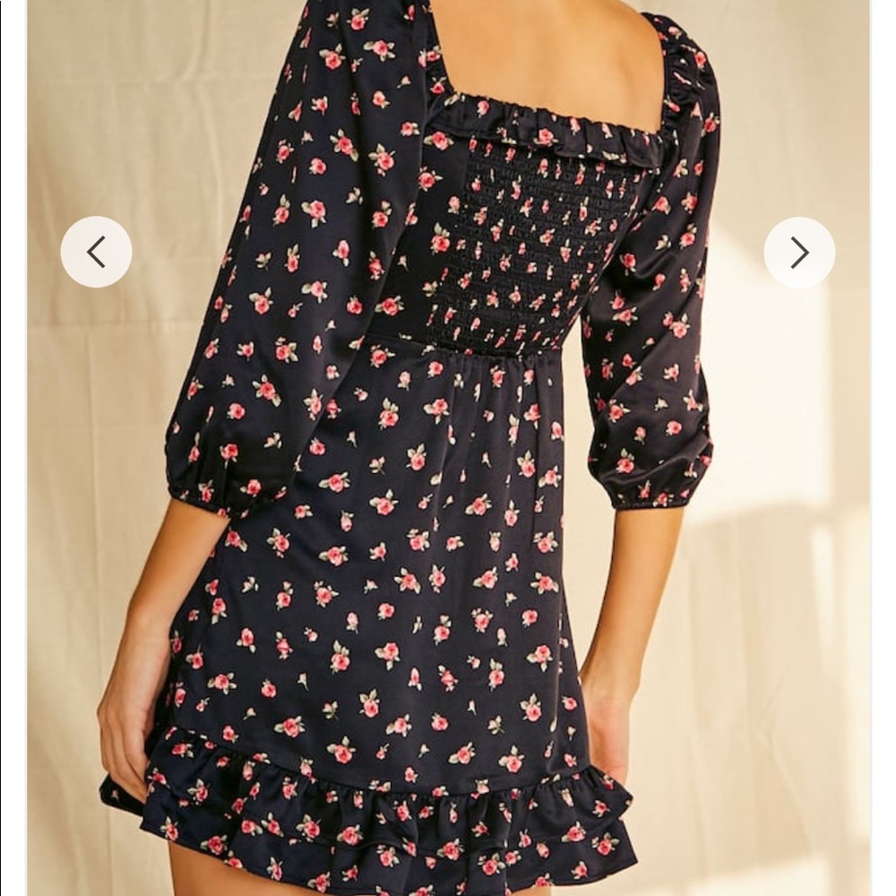 Floral dress - Picture 5 of 7